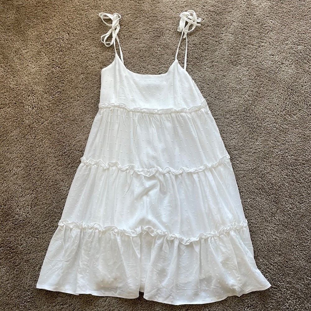 Pretty white flowy dress